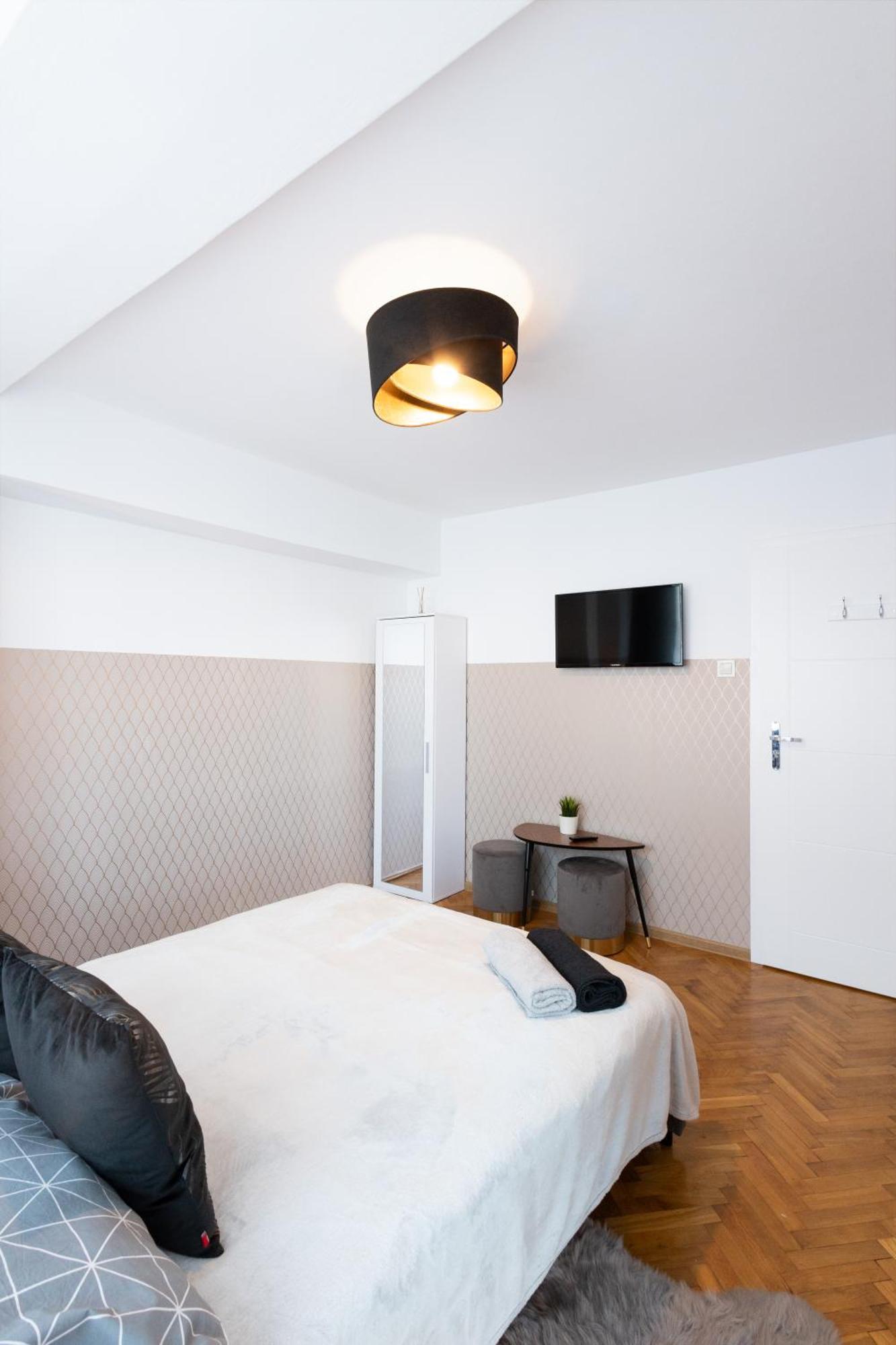 Hostel Clicktheflat Muranow Warsaw
